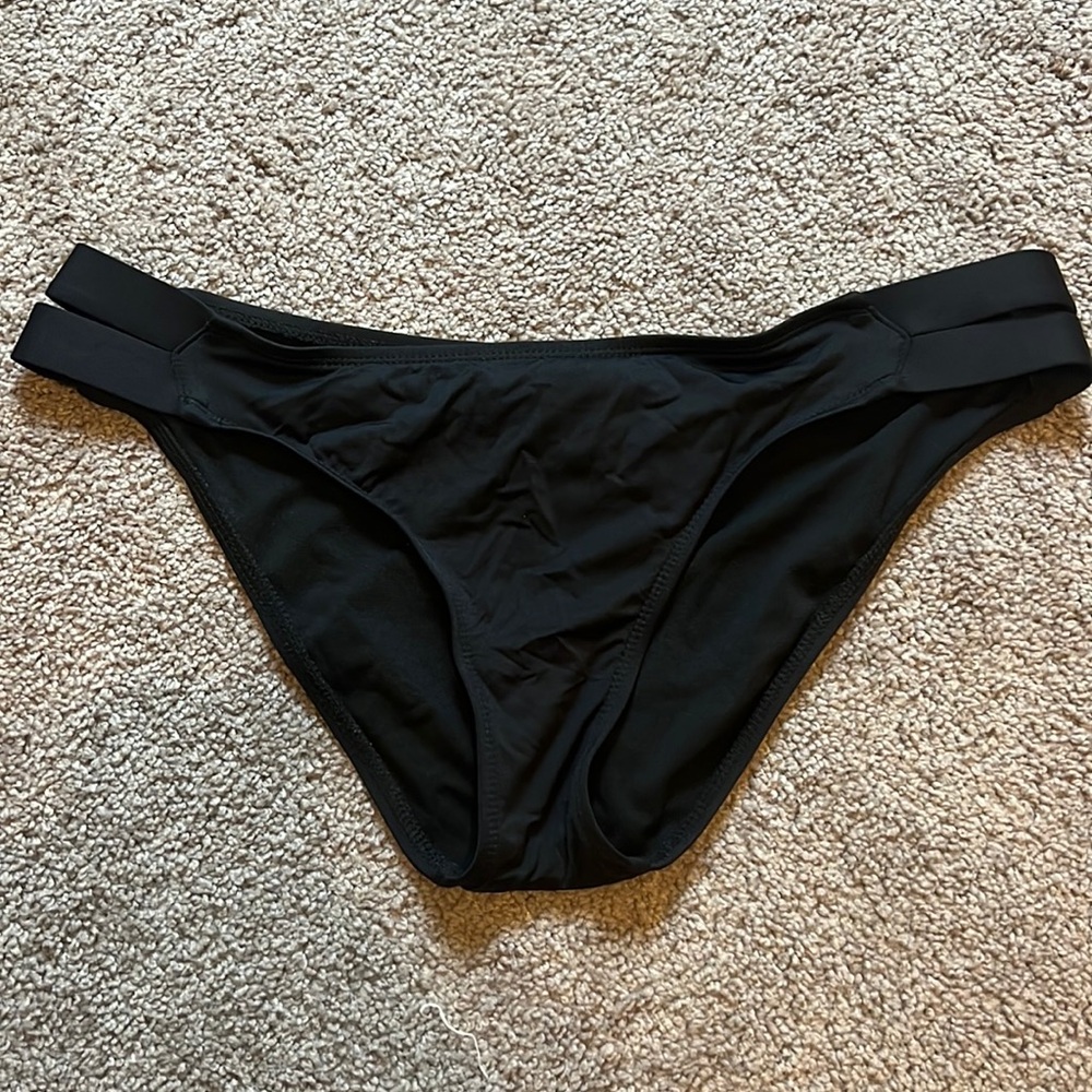 Black Full Coverage Bikini Bottoms - Size XL
